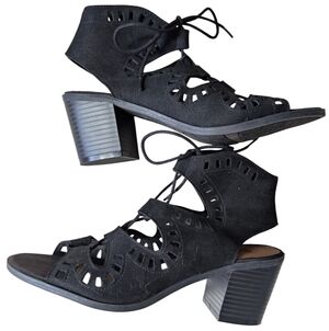 Brash Black Lace-up Sandals 7.5